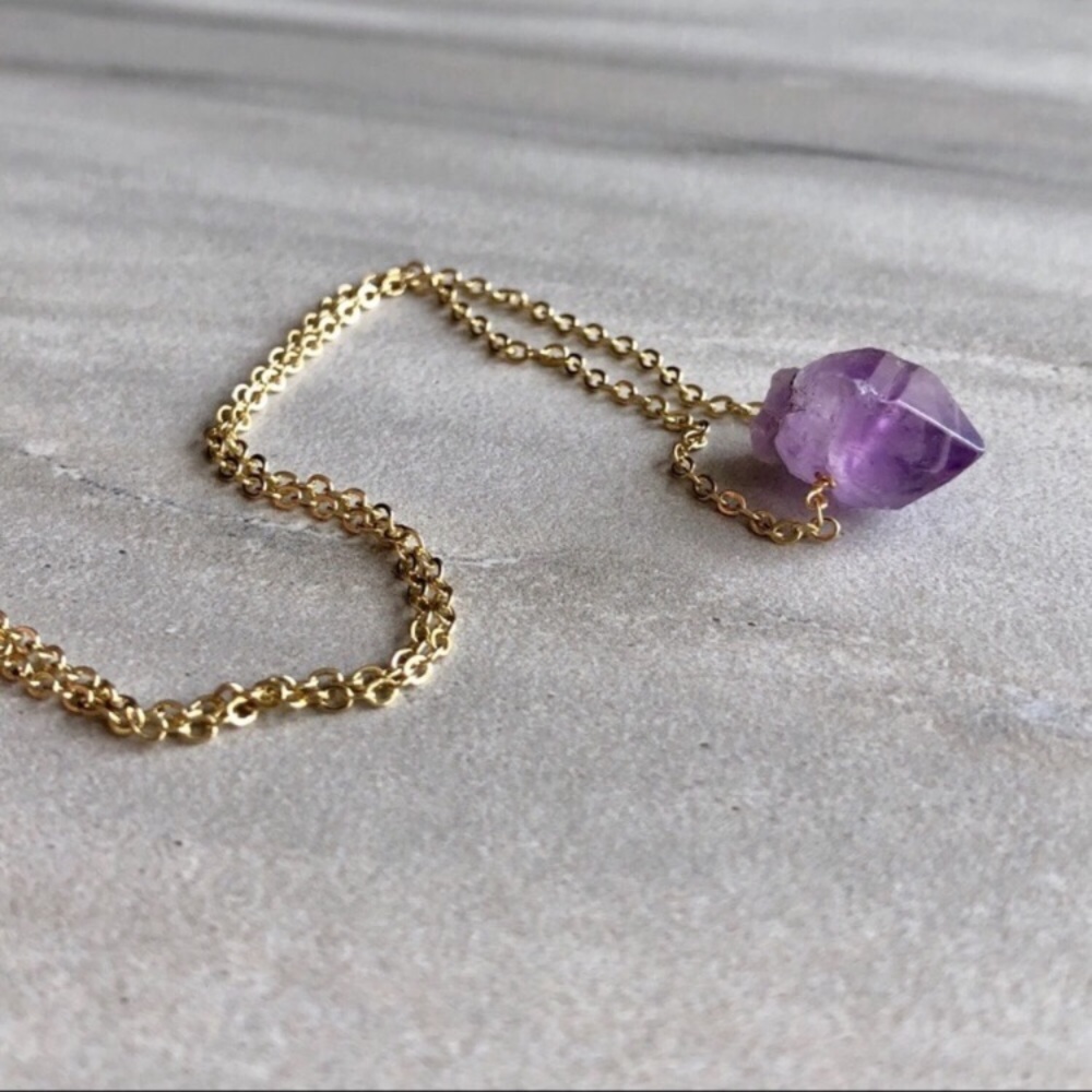 ❗️LAST❗️Raw Amethyst Point Necklace - Picture 4 of 6
